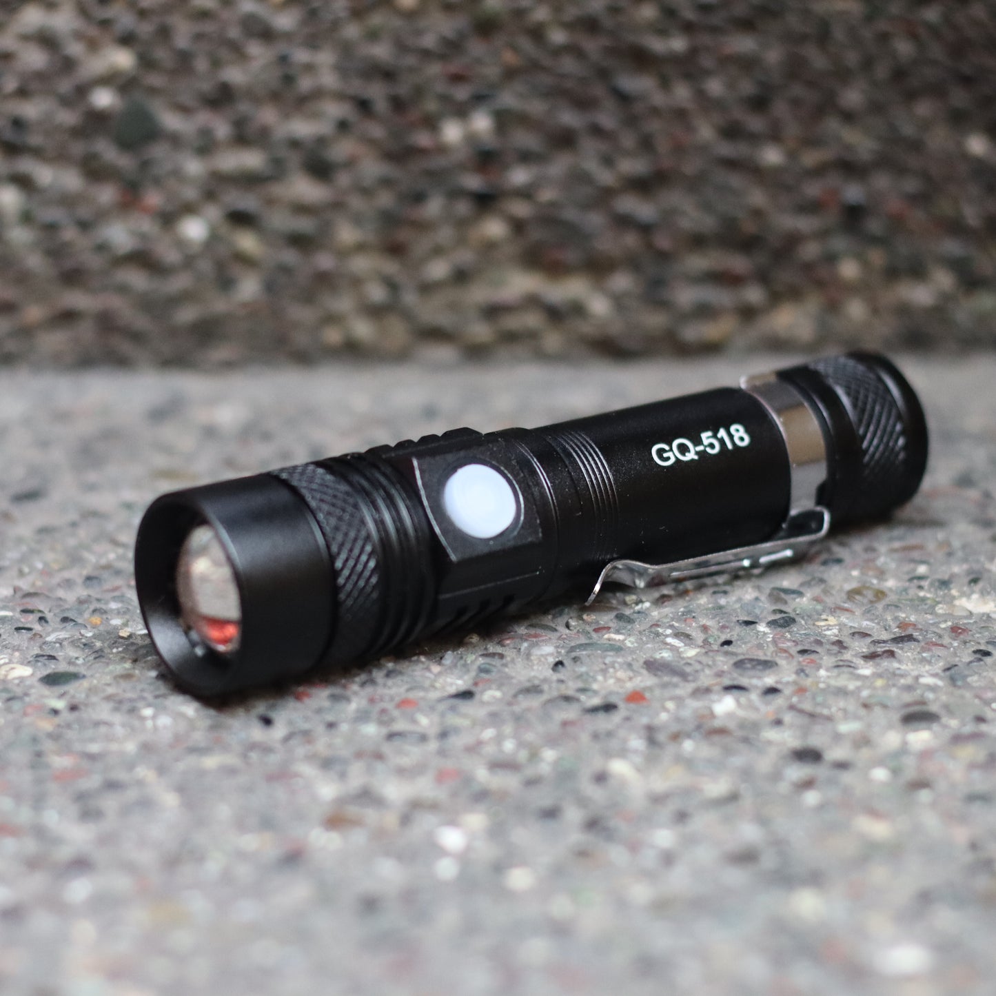 High-power LED rechargeable FLASHLIGHT T6 10,000 lumens USB type C