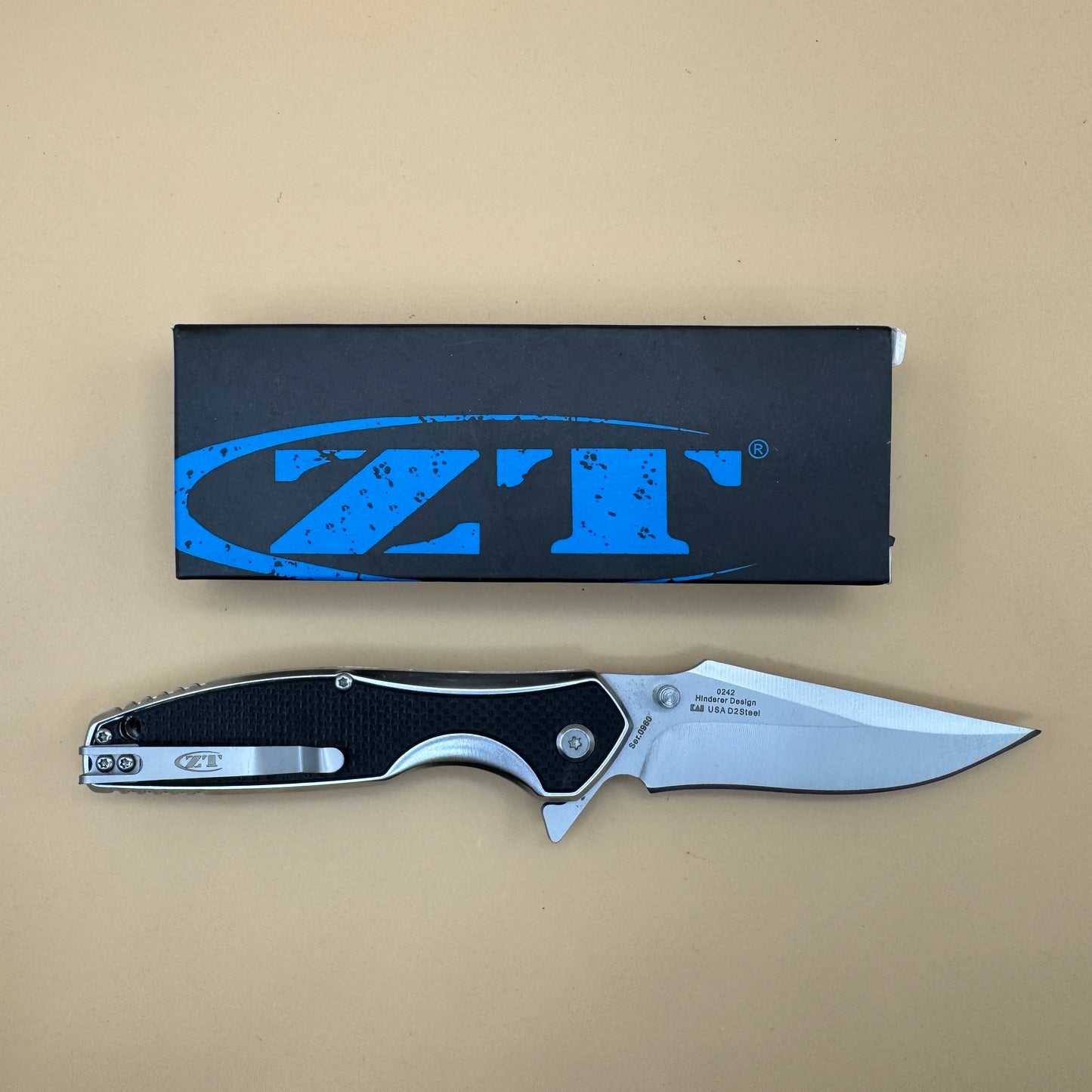 Zero tolerance Folding knife
