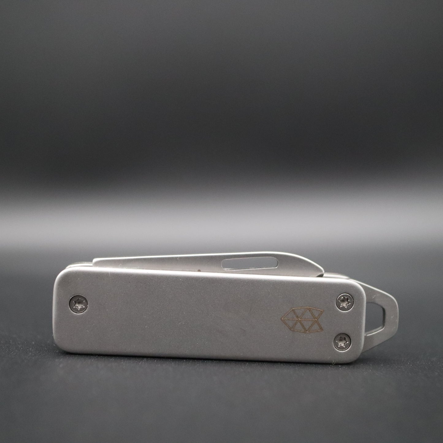 The Elko mini multi tool knife