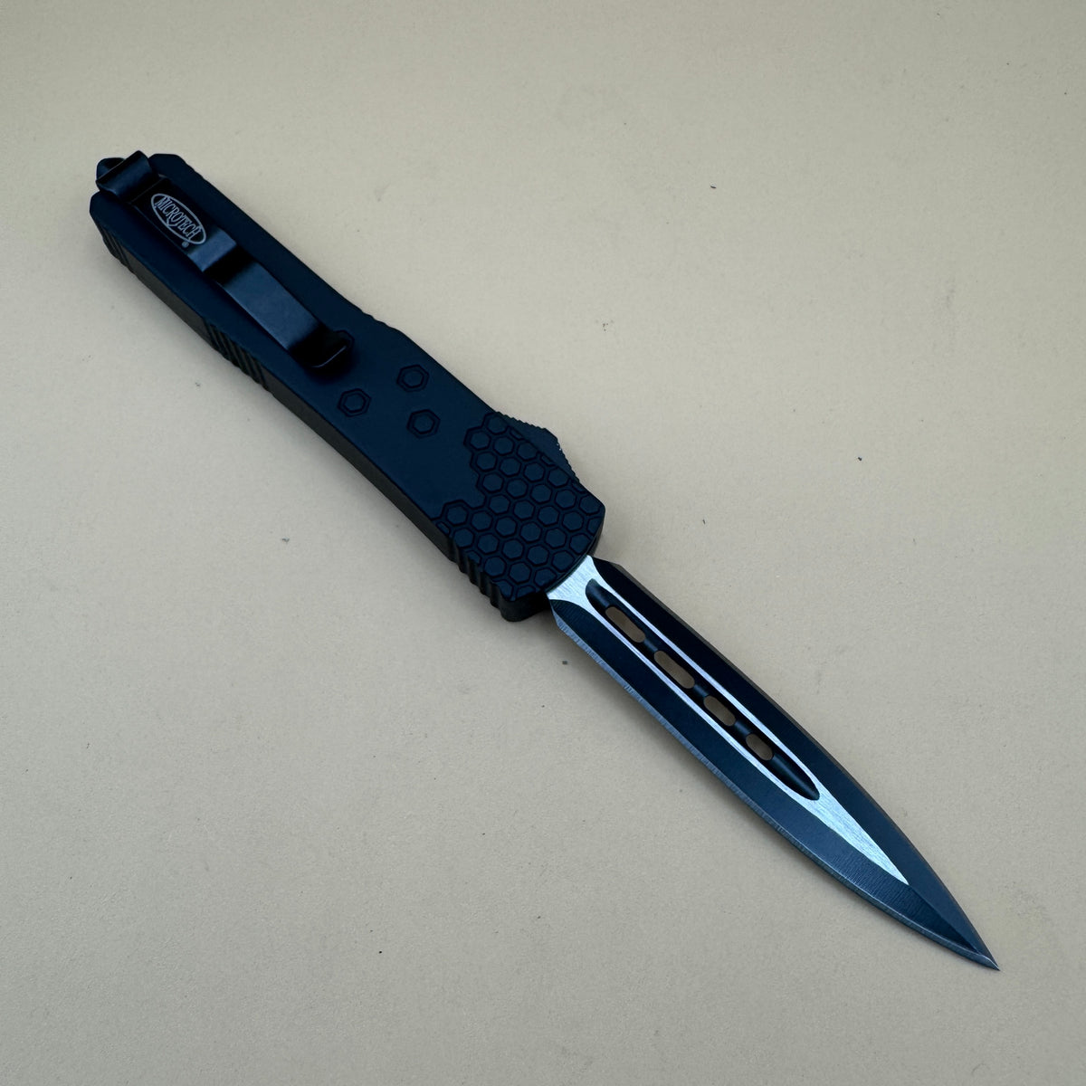 Microtech 7605 Automatic OTF knife
