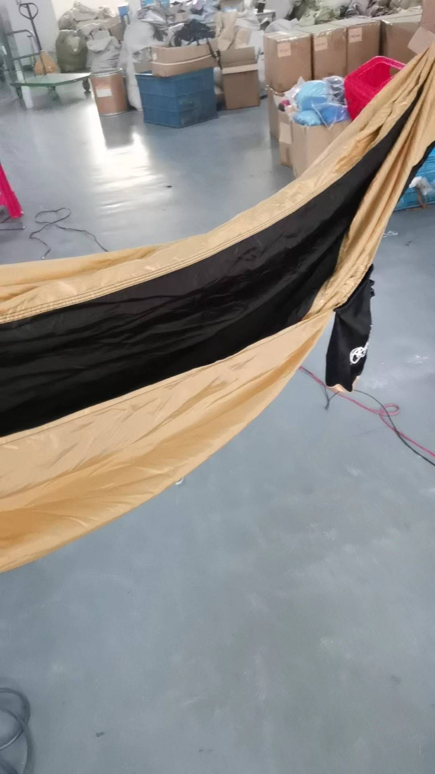 ALtitude Ultralightweight Hammock with tree strap and alloy carabiners