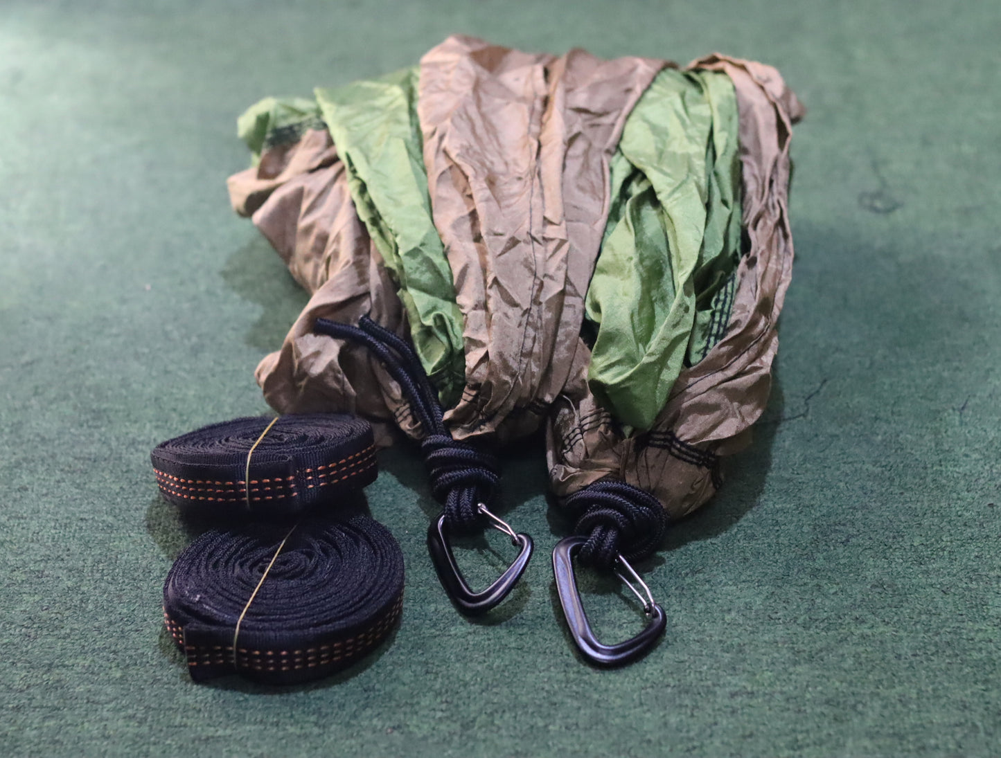 ALtitude Ultralightweight Hammock with tree strap and alloy carabiners