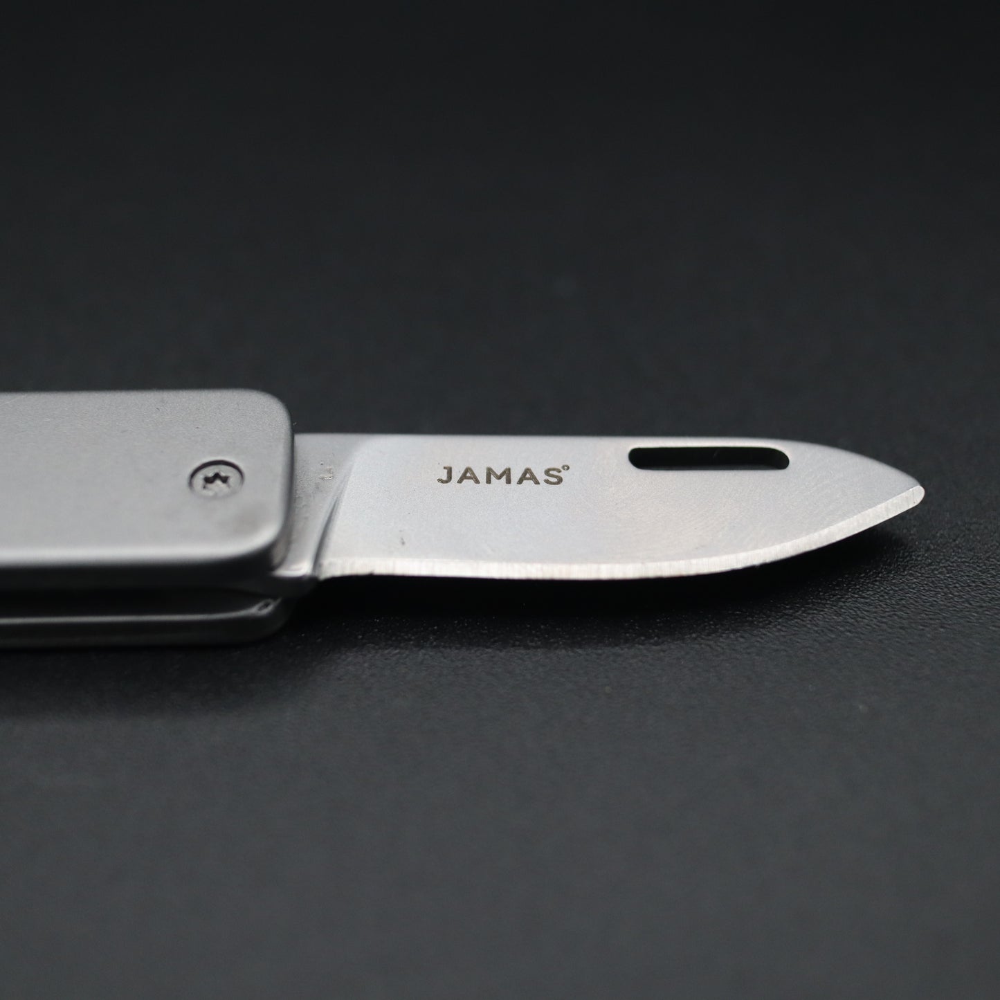 The Elko mini multi tool knife