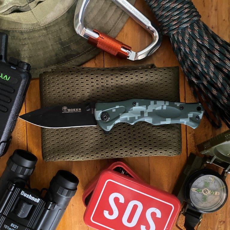 BOKER B048 tactical folding knife camo