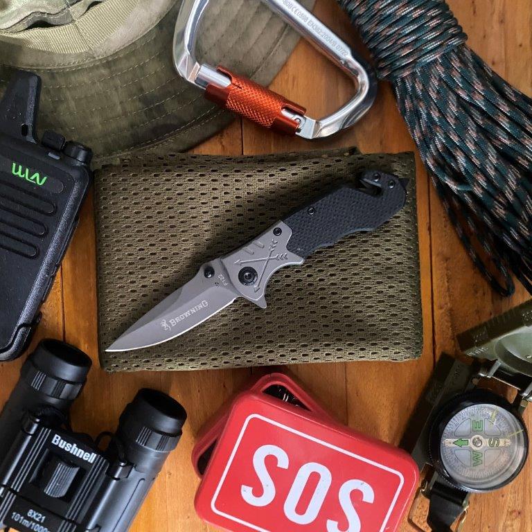 Browning F122 tactical survival camping knife