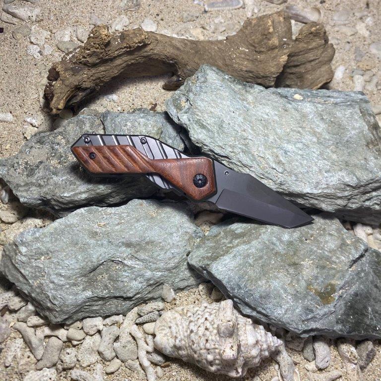 B.U.C.K X59 tactical survival camping knife