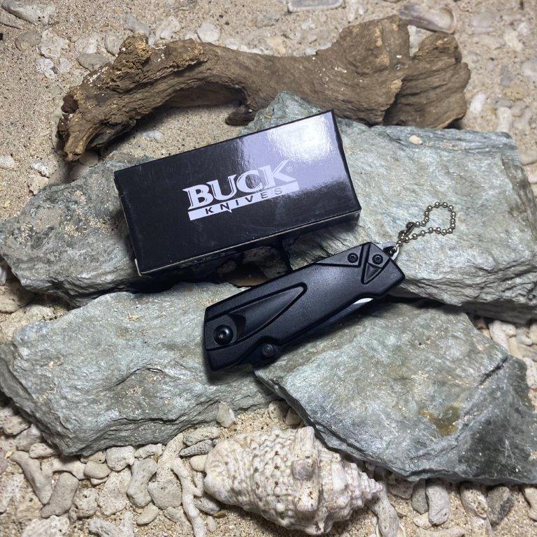 B.U.C.K B32 tactical survival camping knife