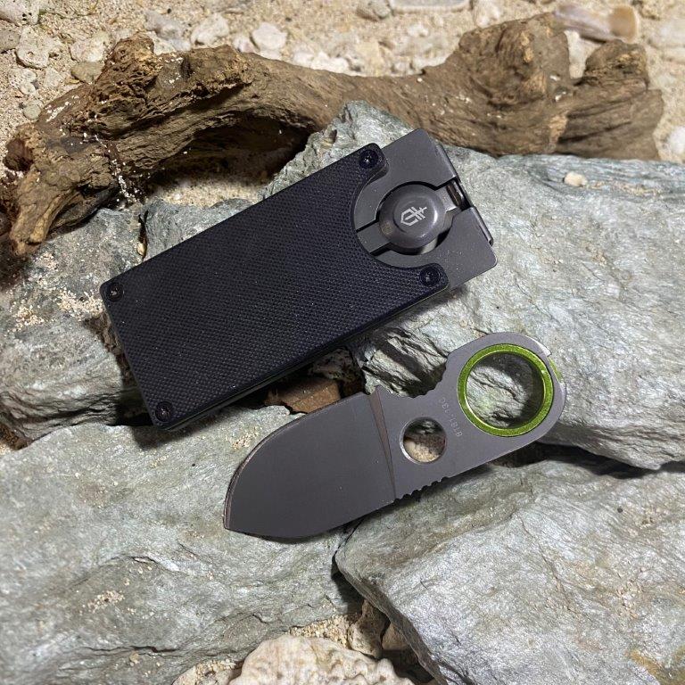 Gerber EDC moneyclip with knife